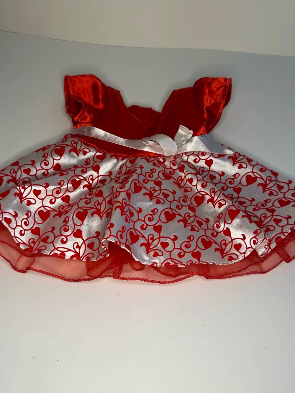 Build A Bear Sweet Hugs & Kisses Plush Teddy Bear W/ Satin Valentine Heart Dress